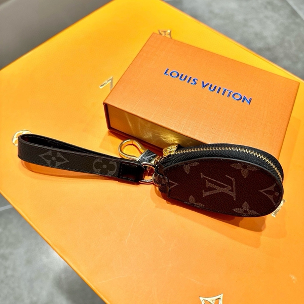 ブランドキーホルダー角部分ディテール